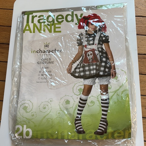 Tragedy Anne girls costume - Picture 9 of 10